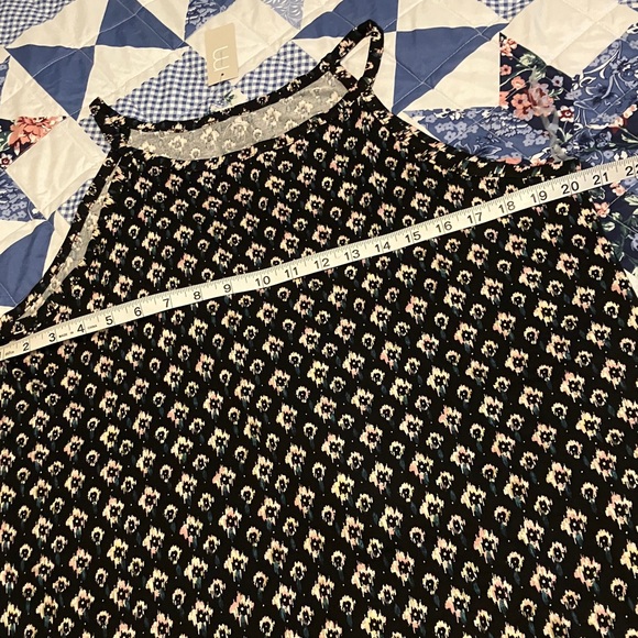 Maurices Black and Cream Patterned Tank Top - Picture 5 of 6